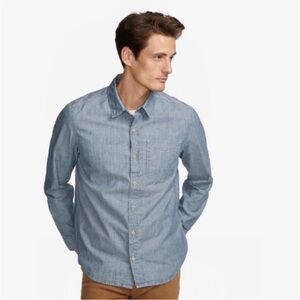 American Giant Odessa Chambray Denim Shirt Sun Wash Mens XL.        21